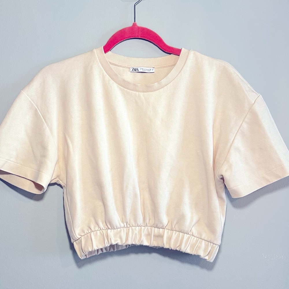 Zara cream cropped top with elastic waist band